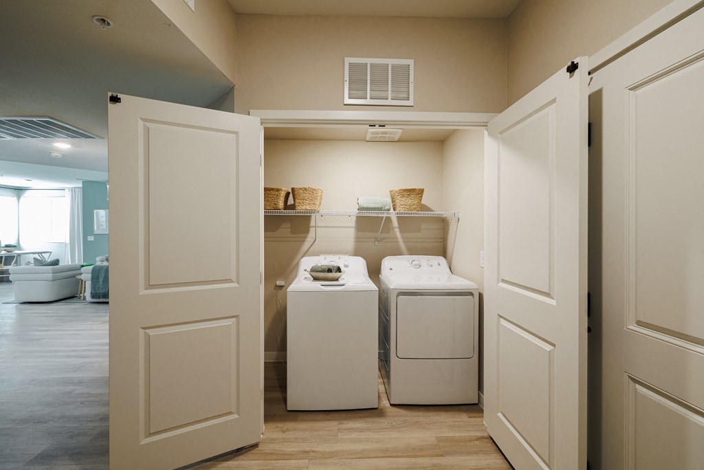 SYNC APARTMENT HOMES