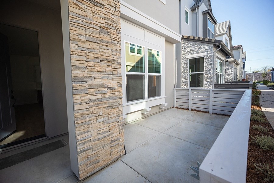 Homes for Rent in Oak Park, CA - Crocker Village - Front Porch with White Detailing