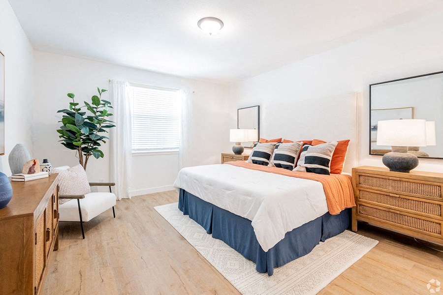 Crocker Village bedroom