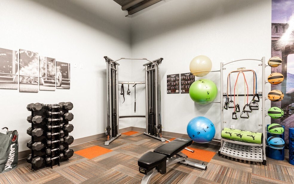 THE BRIDGES AT VICTORIAN SQUARE