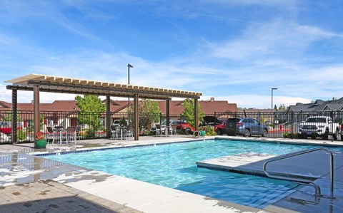 Exterior Pool