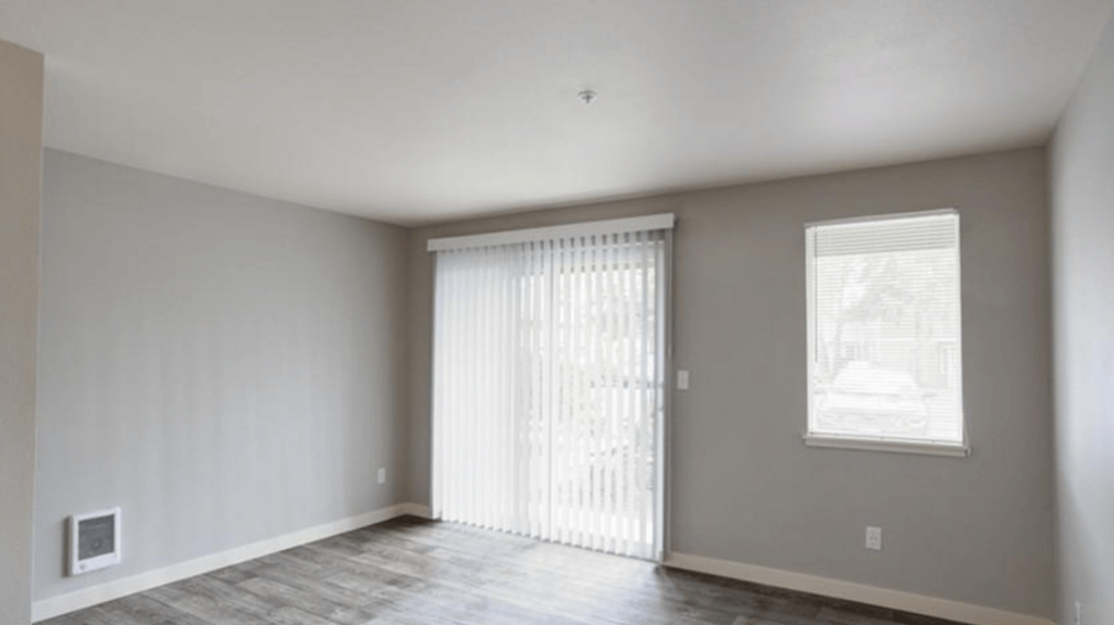 Terra Heights in Tacoma living area with balcony