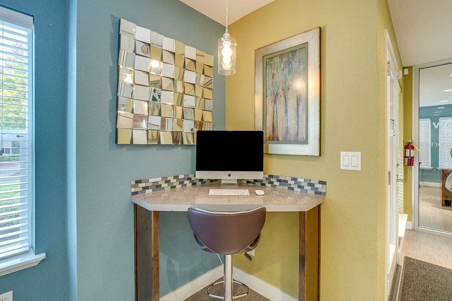 Computer area at TOWNSHIP Apartments, CANBY, OR 97013