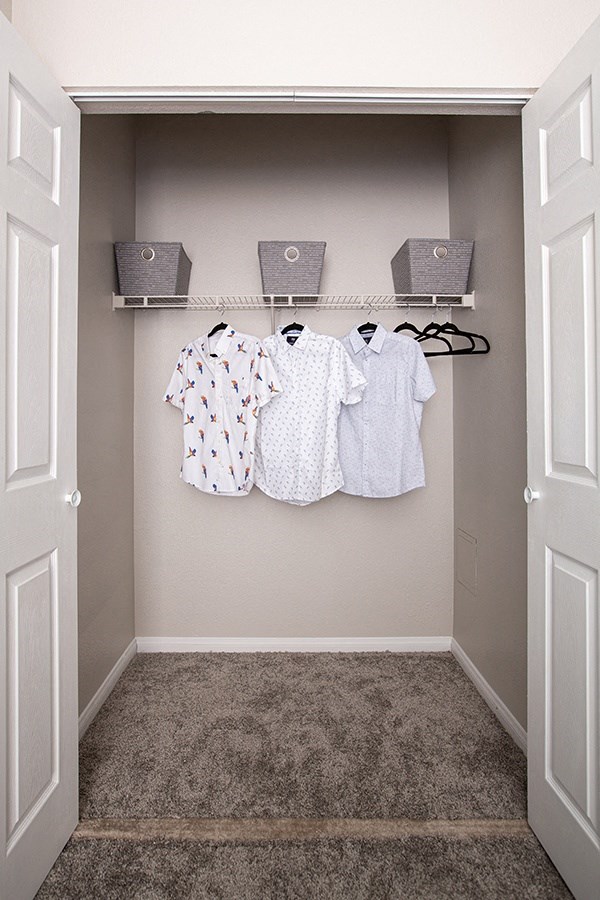 High Rock large closet space