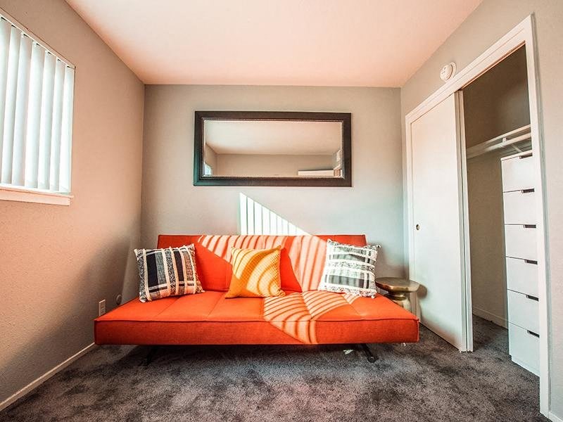 The Eleven Hundred bedroom with work space and guest space