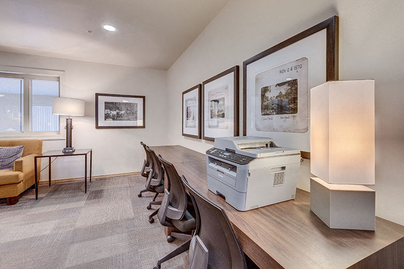 Fax Machine and Copier at VINTAGE AT ARLINGTON, Arlington, Washington