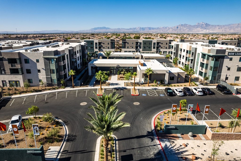 SYNC APARTMENT HOMES