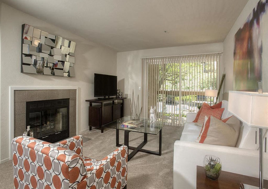 model living room with fireplace l  Richmond CA 94806 Bella Vista at Hilltop Apts For Rent