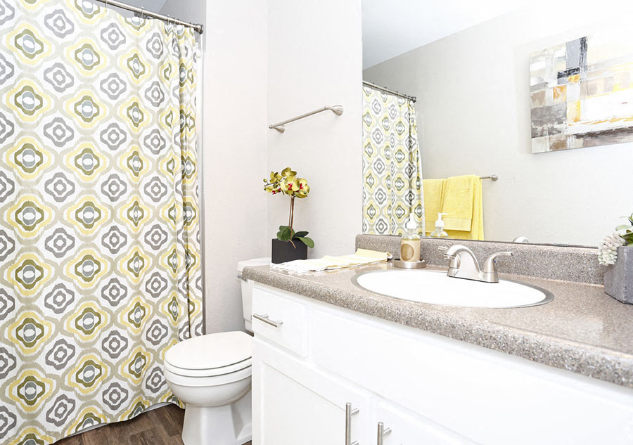 Bathroom Apt Home Rentals in Richmond CA at Bella Vista at Hilltop