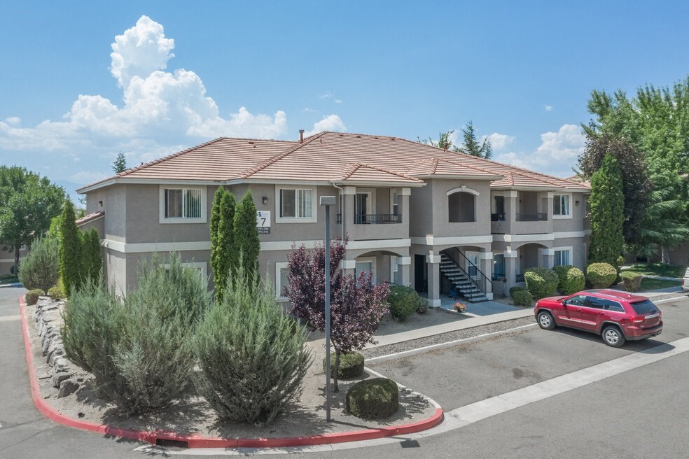 The Villas At D'Andrea Apartment Homes