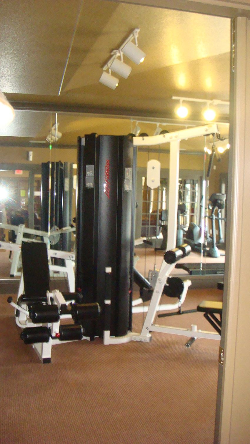 Mission Pointe Apartments, 12450 Biscayne Blvd., Jacksonville, FL