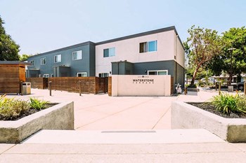 View of buildings and sign - Photo Gallery 2