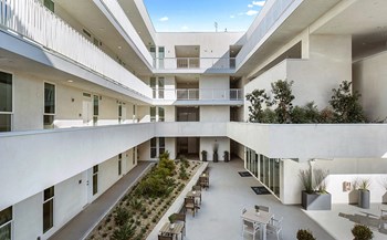 Interior exterior to show courtyard - Photo Gallery 6