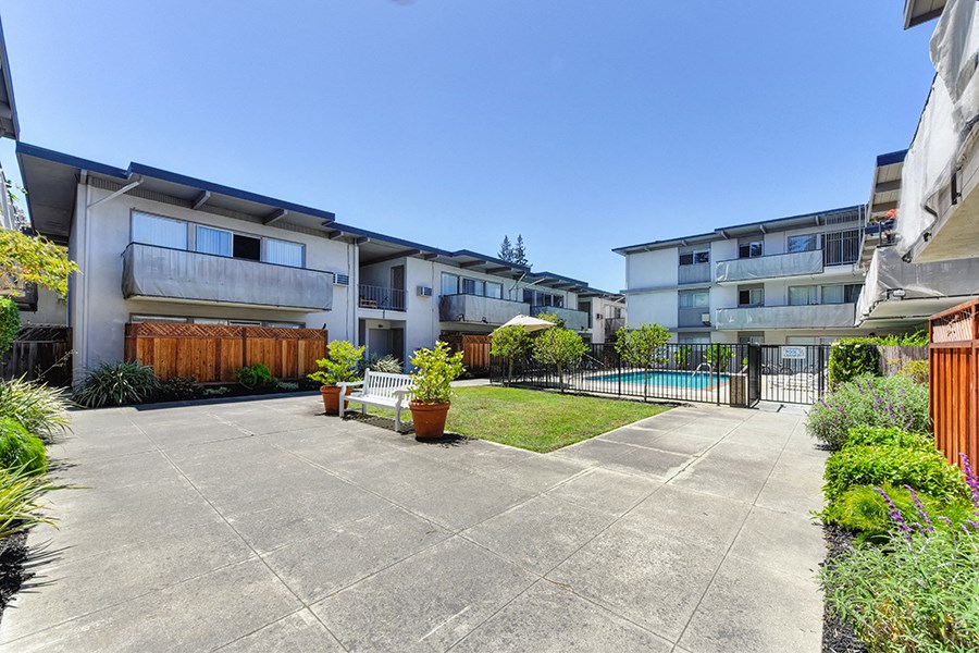 Apartments for Rent Mountain View - Glenwood Garden - Landscape With Paved Walkways, a Bench, and a View of the Pool Apartments for Rent Mountain View - Glenwood Garden - Landscape With Paved Walkways, a Bench, and a View of the Pool at GLENWOOD GARDEN, MOUNTAIN VIEW?