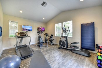 Apartments in Rocklin CA - 24 Hour Indoor Fitness Center With State of the Art Equipment - Photo Gallery 6