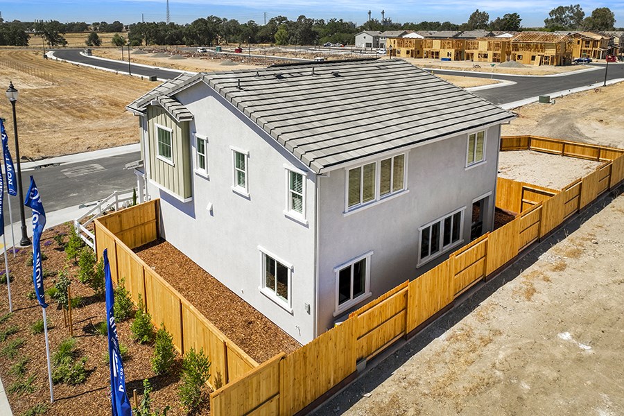 Roseville CA Apartments - Isles - Exterior of Townhome with Gated Private Patio