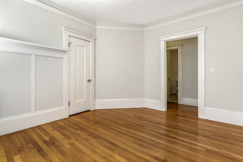 1425 HARRISON STREET APARTMENTS