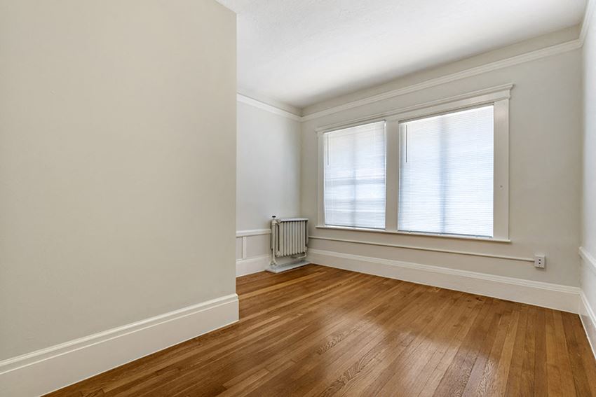 1425 HARRISON STREET APARTMENTS