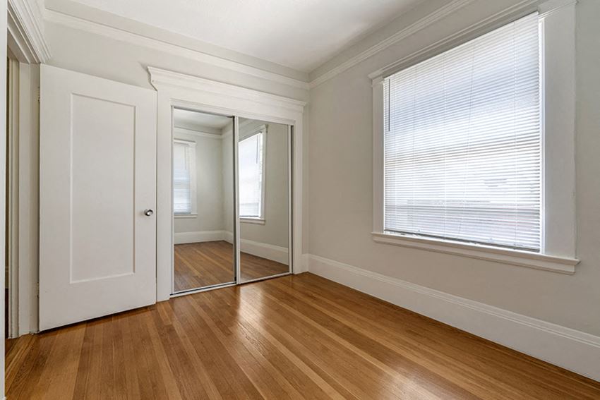 1425 HARRISON STREET APARTMENTS