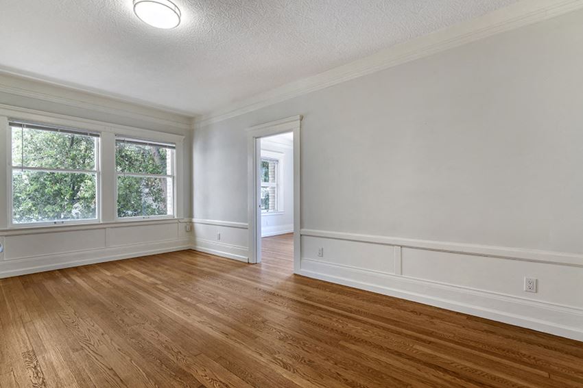 1425 HARRISON STREET APARTMENTS