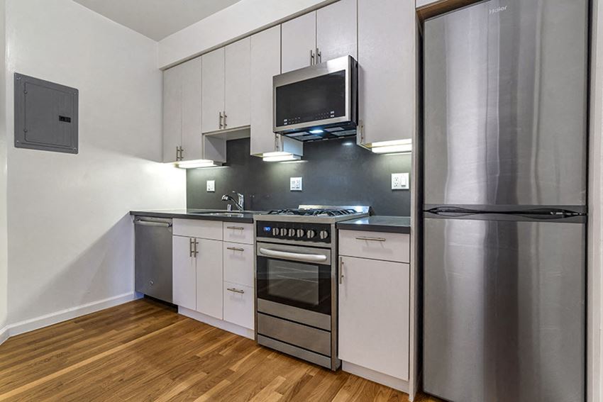 1425 HARRISON STREET APARTMENTS