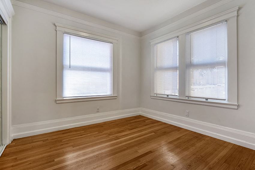 1425 HARRISON STREET APARTMENTS