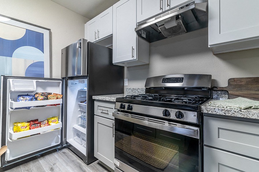 Kitchen with appliances 