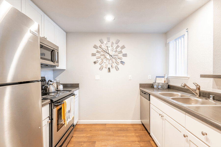 Kitchen with stainless steel appliances 