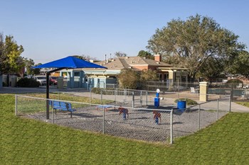 Fenced pet areas - Photo Gallery 2