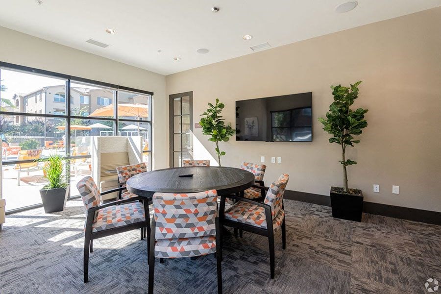 Leasing office seating