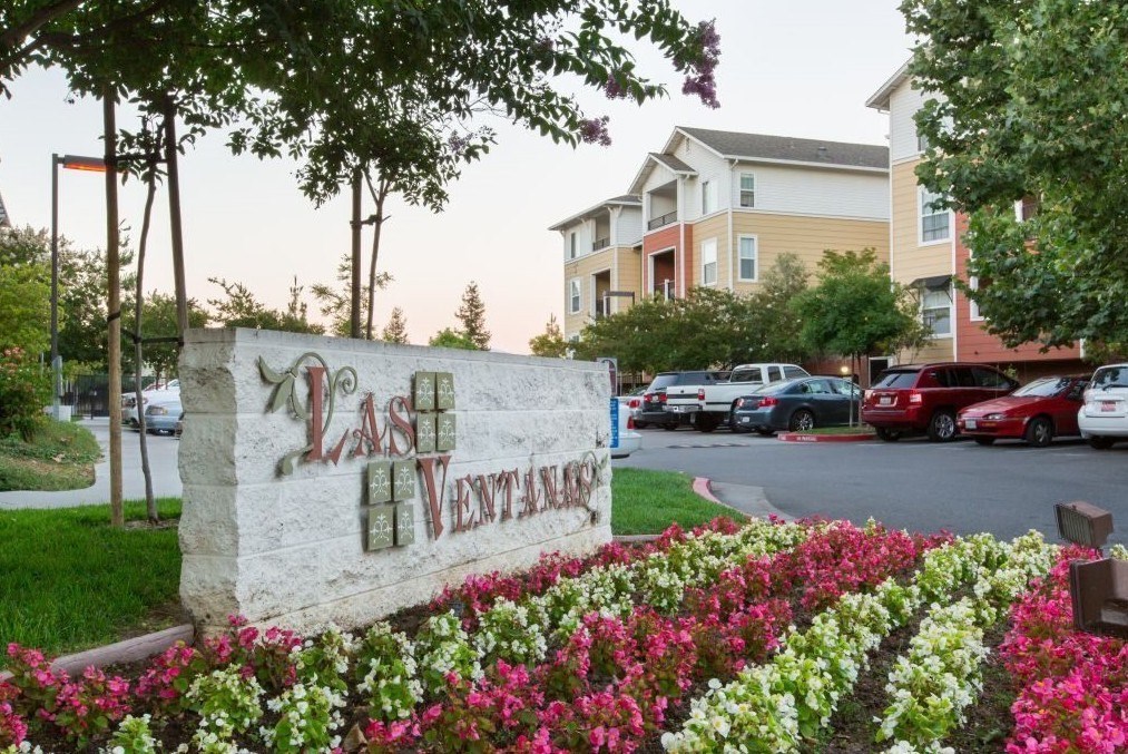 Welcome Property Signage at Las Ventanas, San Jose, CA 95125