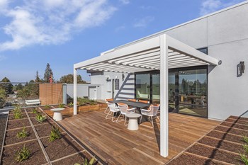 Open patio with landscape and seating - Photo Gallery 19