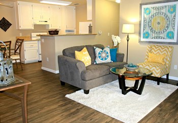 CA_CitrusHeights_GreenbackRidge_model - Photo Gallery 5