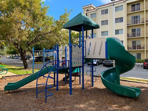 playground at Laguna Pointe, Pompano Beach Florida