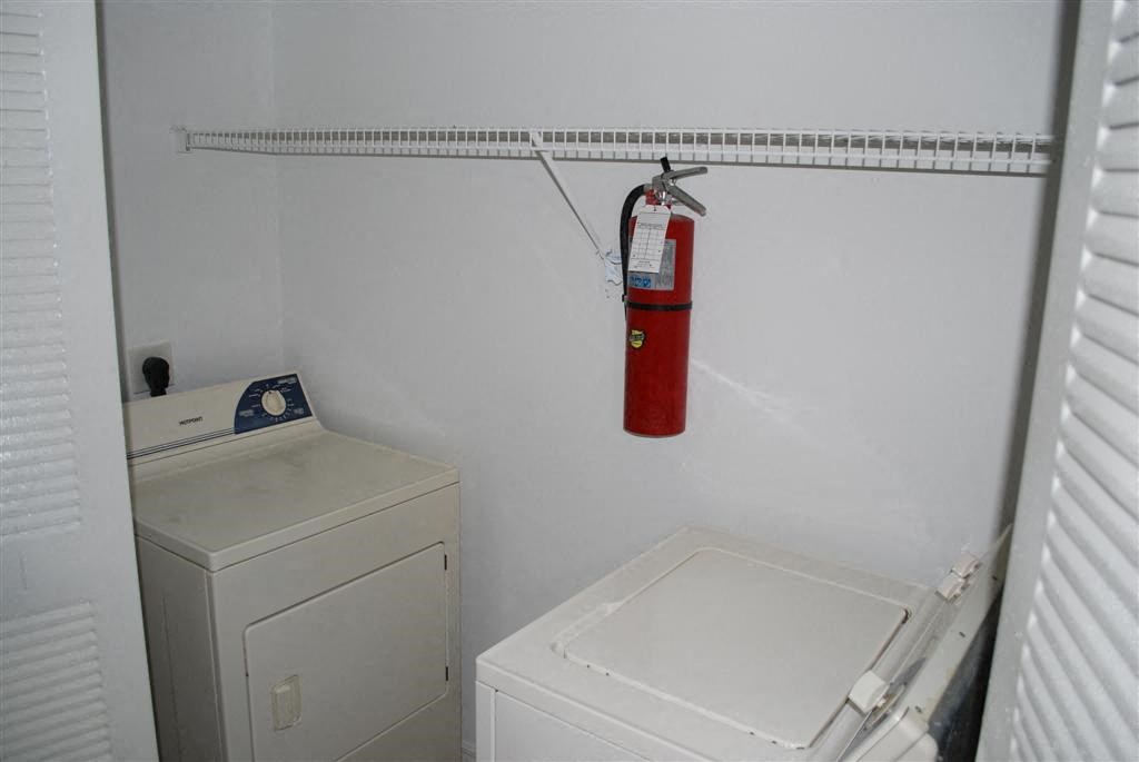 Portofino Apartments washer and dryer
