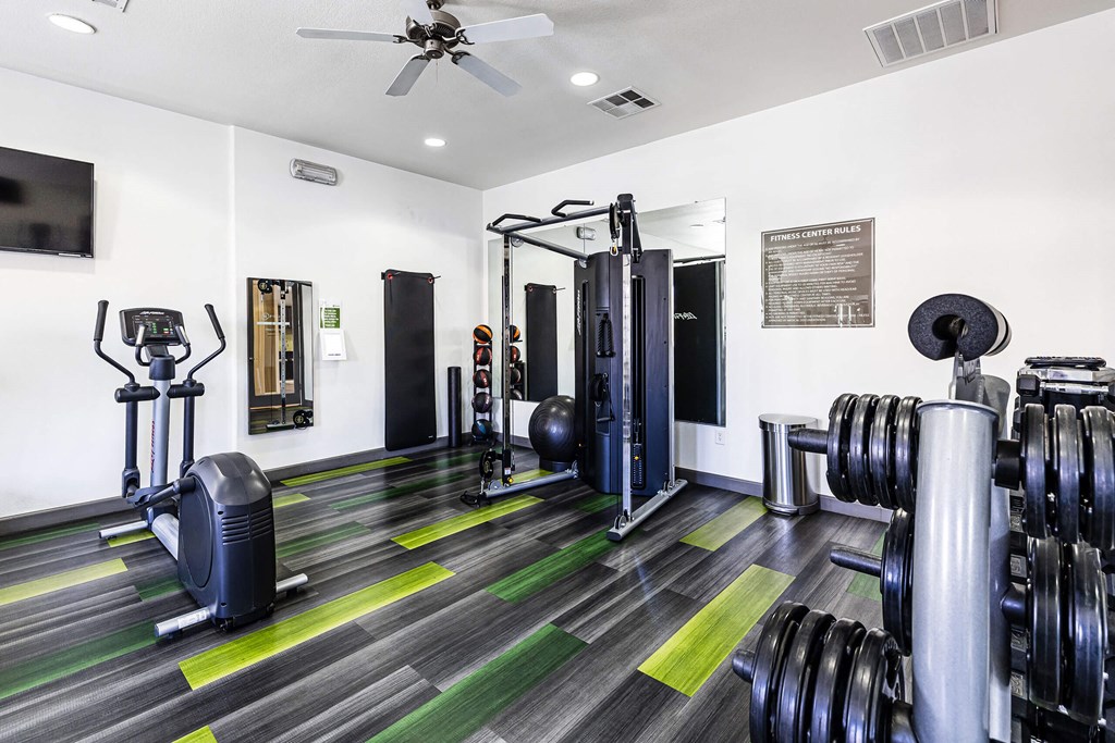 the gym at EVERETT APARTMENT HOMES, Las Vegas, NV, 89113