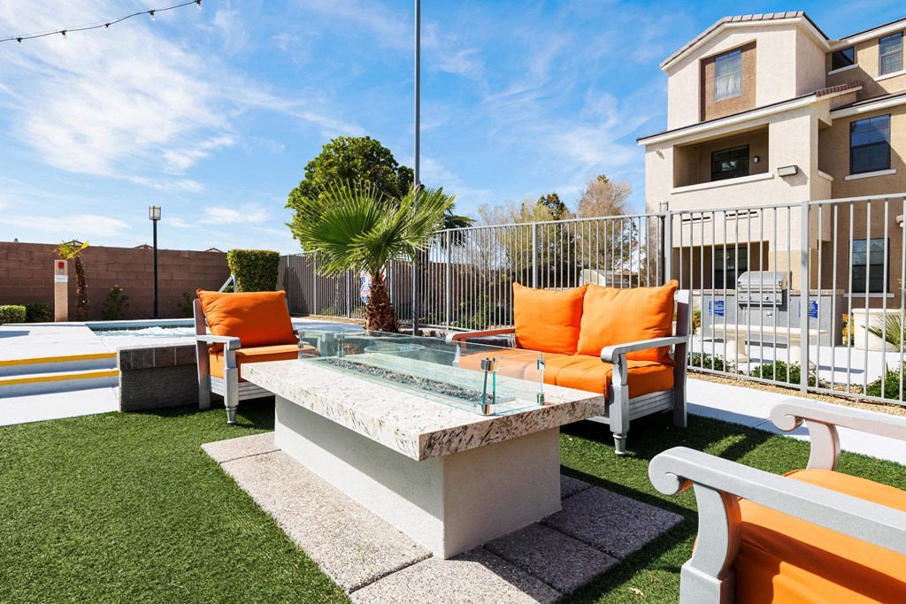 A patio at EVERETT APARTMENT HOMES, Nevada, 89113