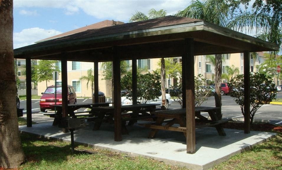 Picnic Area at Clipper Cove, Tampa, FL