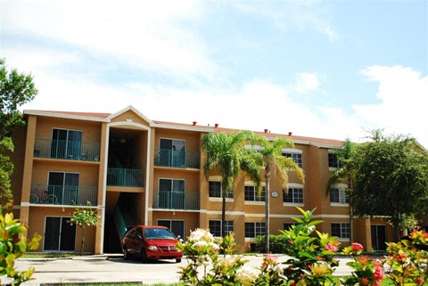 Parking near buildings at Hidden Cove, Miami, FL 33169