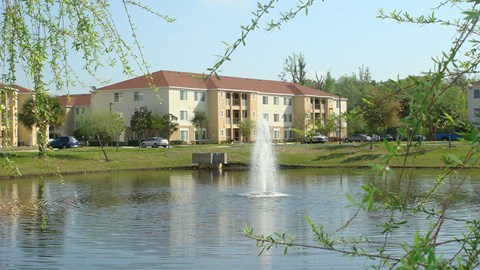 Water feature in the lake at Hunters Run, Middleburg, FL 32068