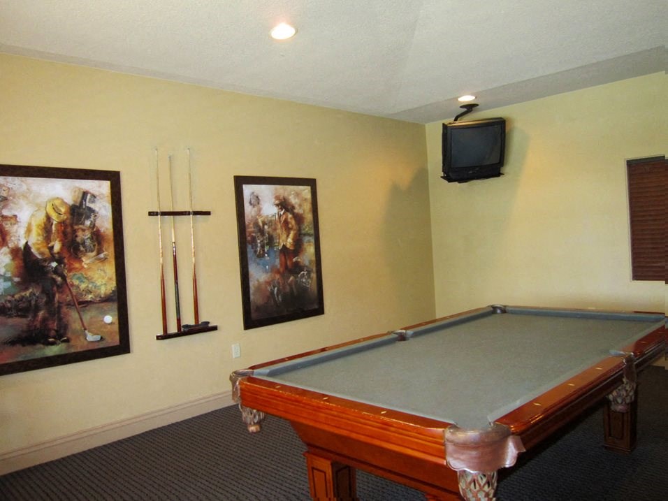 Indian Trace game room will pool table