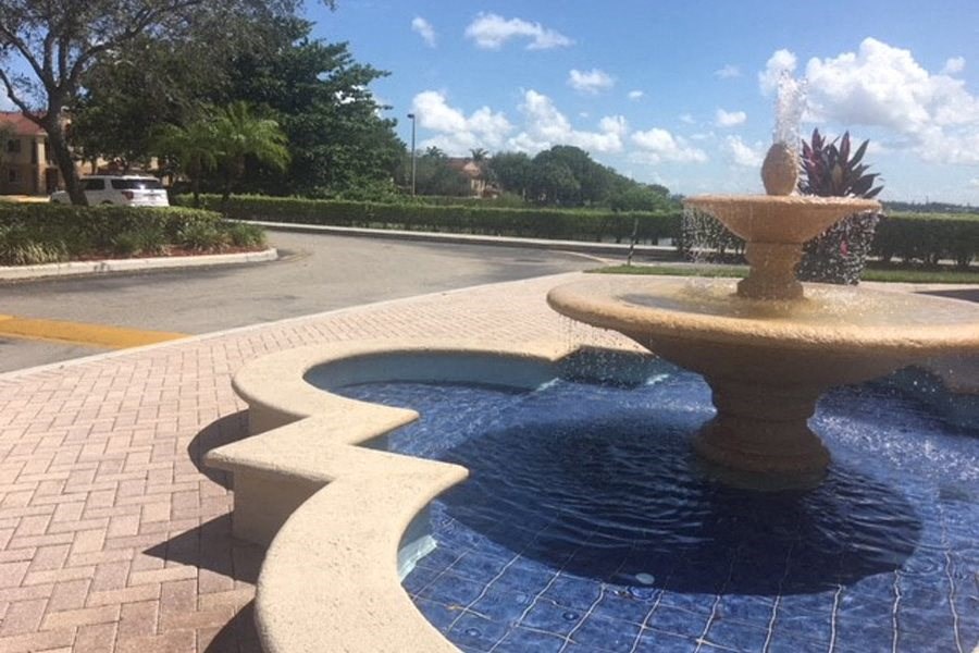 Marbrisa apartments community fountain