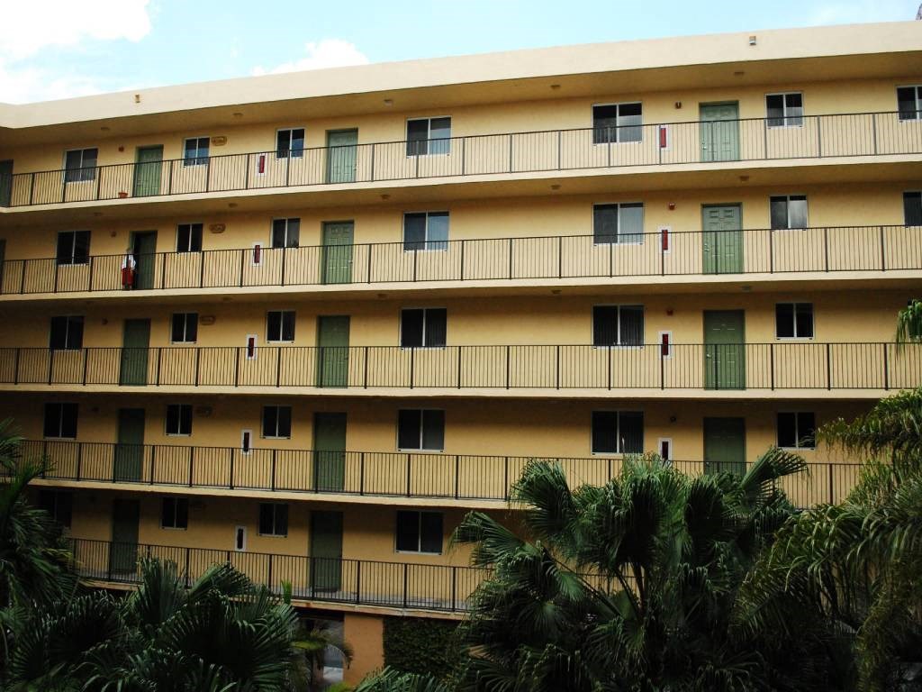 Outdoor at Villa Hermosa, Miami, FL