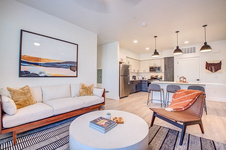 38° North is a similar property to Los Robles Apartments located in Santa Rosa