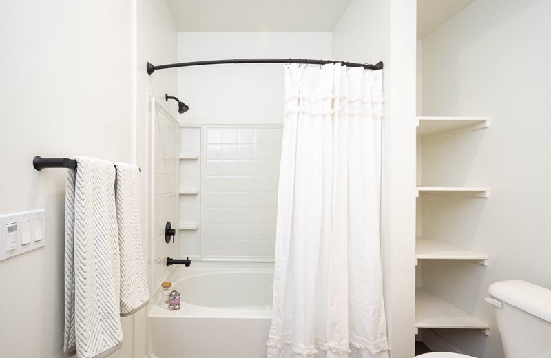 Bathroom With Bathtub at 38° NORTH, Santa Rosa, CA, 95404