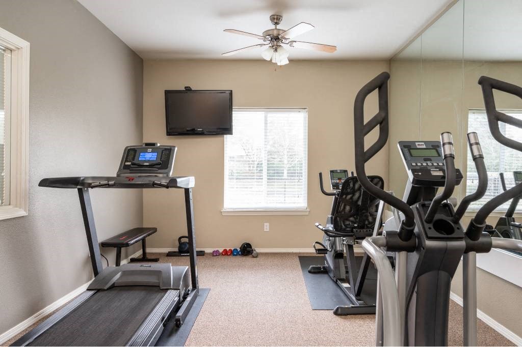 the gym at the apartments for rent at Quail Run Apartments, Vancouver, Washington