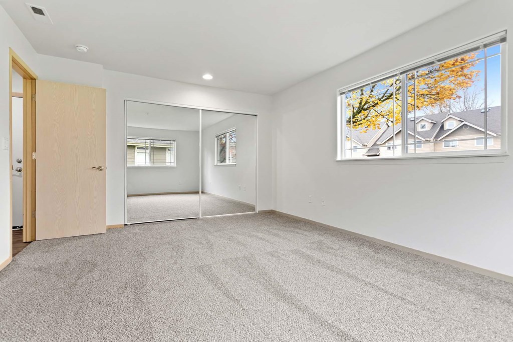 Plush Carpeting at Maple Ridge, Vancouver Washington