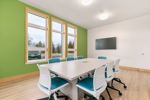 Conference room at Bridge Meadows Redmond Apartments, Redmond, 97756