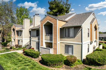 Exterior building view with landscape - Photo Gallery 16