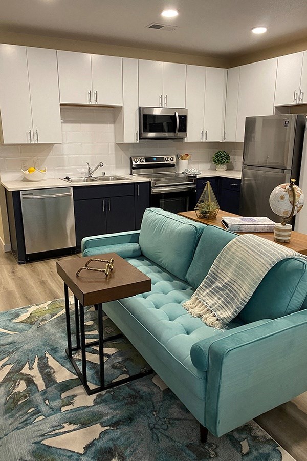 THE ATRIUM AT VICTORIAN SQUARE